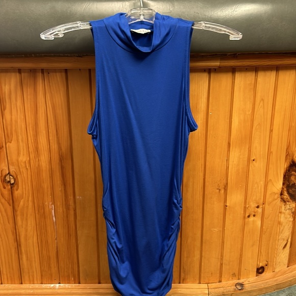 GUESS Women’s Royal Blue Long Sleeveless with ruched Sides - Picture 5 of 5